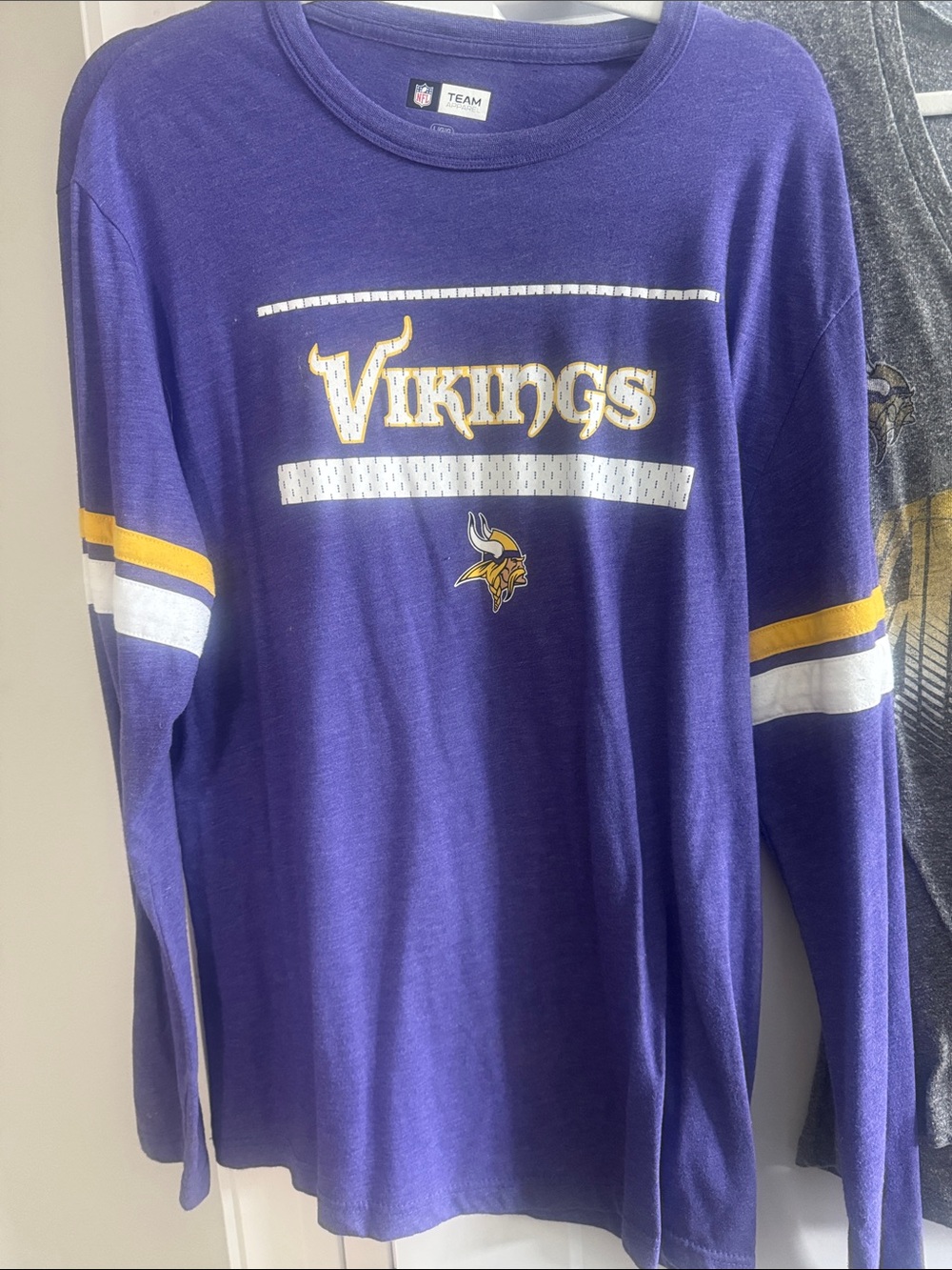 Minnesota Vikings Gray & Purple Women’s Team Bundle - Picture 2 of 9